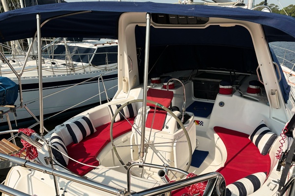 KUZON 43ft Hunter Yacht For Sale