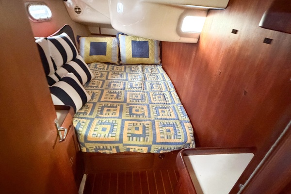 KUZON 43ft Hunter Yacht For Sale