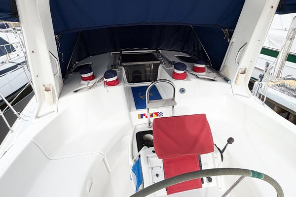 KUZON 43ft Hunter Yacht For Sale