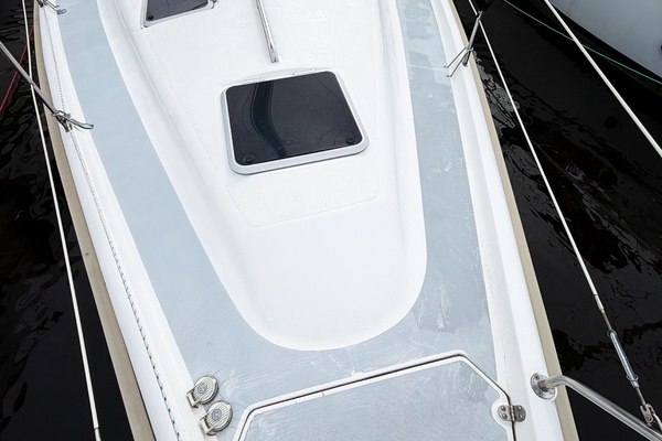 KUZON 43ft Hunter Yacht For Sale