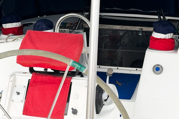 KUZON 43ft Hunter Yacht For Sale