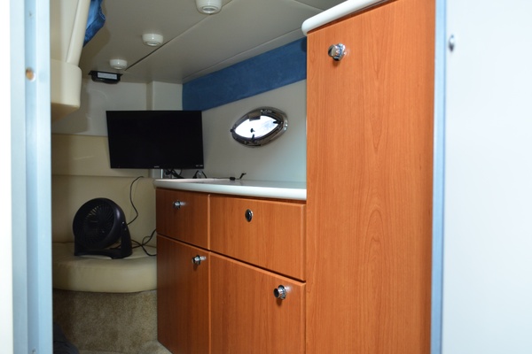 35ft Bayliner Yacht For Sale