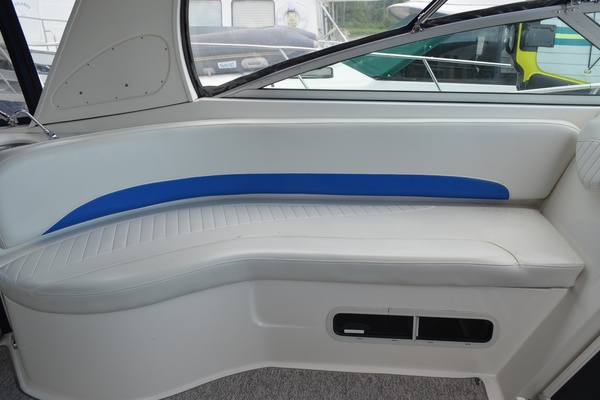 35ft Bayliner Yacht For Sale