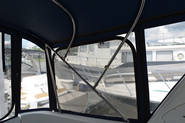 35ft Bayliner Yacht For Sale