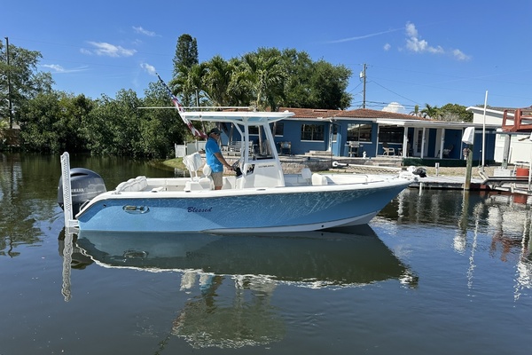 22ft Sea Hunt Yacht For Sale