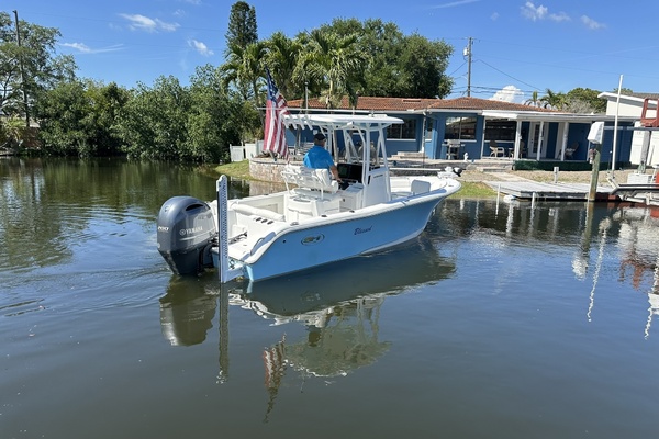22ft Sea Hunt Yacht For Sale