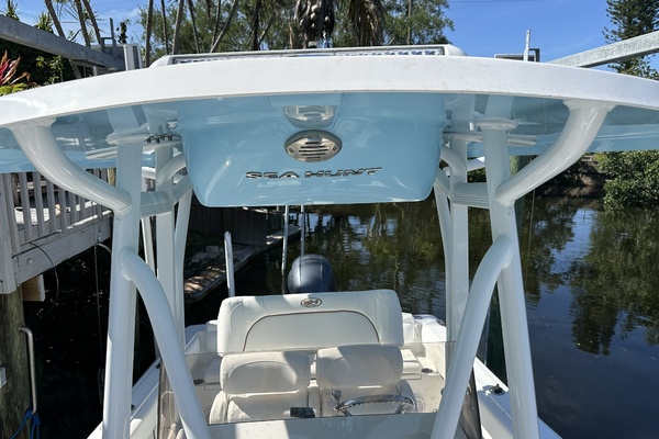 22ft Sea Hunt Yacht For Sale