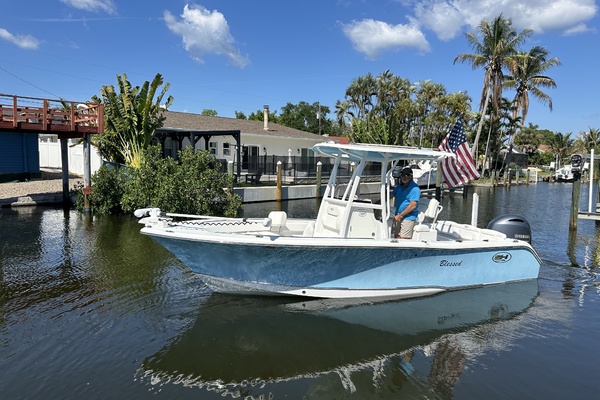 22ft Sea Hunt Yacht For Sale