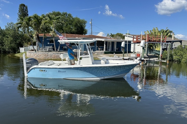 22ft Sea Hunt Yacht For Sale