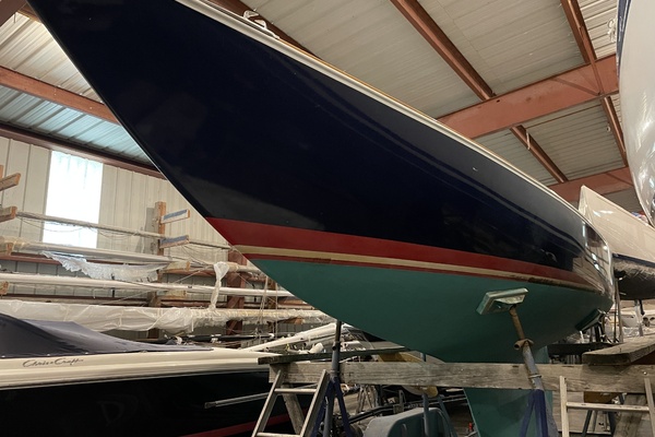 WILLOW 30ft Chris Craft Yacht For Sale