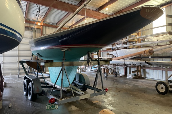 WILLOW 30ft Chris Craft Yacht For Sale