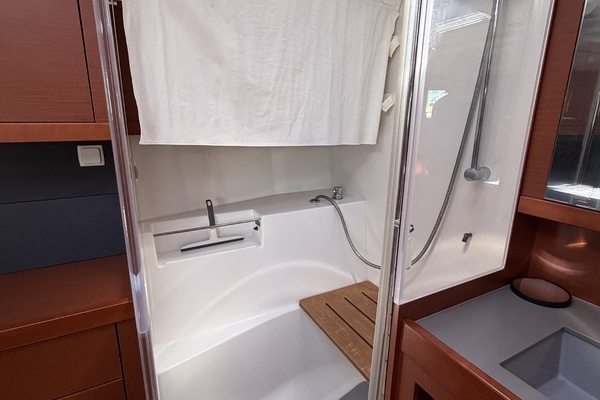 Pleiades 48ft Beneteau Yacht For Sale