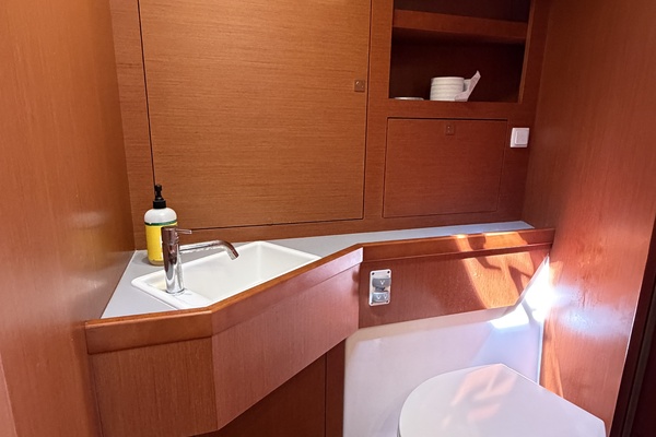 Pleiades 48ft Beneteau Yacht For Sale