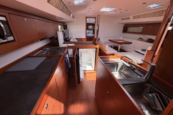 Pleiades 48ft Beneteau Yacht For Sale