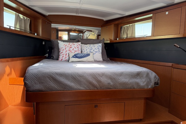 Pleiades 48ft Beneteau Yacht For Sale