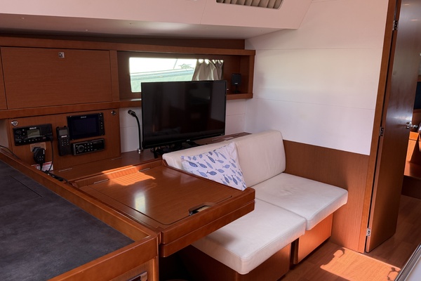 Pleiades 48ft Beneteau Yacht For Sale