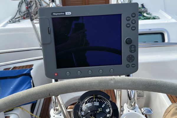 Independence 40ft Jeanneau Yacht For Sale