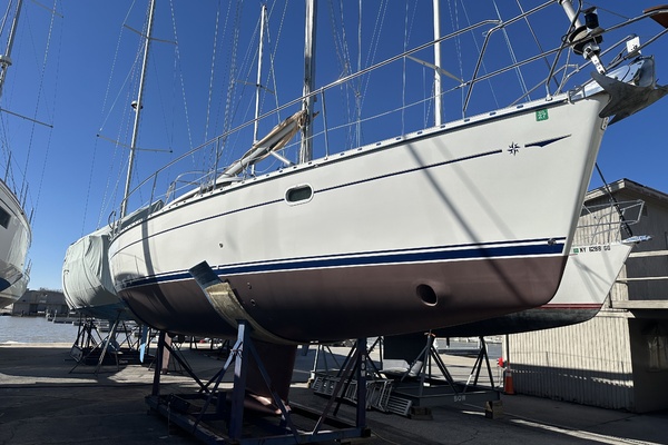 Independence 40ft Jeanneau Yacht For Sale