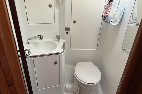 Independence 40ft Jeanneau Yacht For Sale