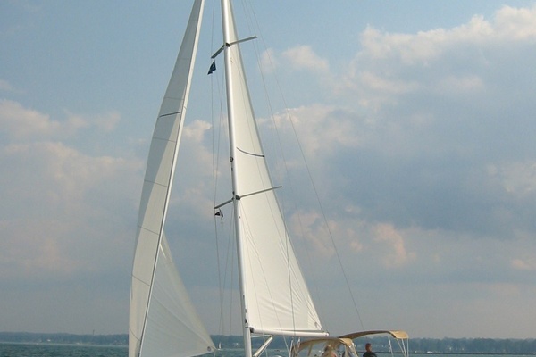 Independence 40ft Jeanneau Yacht For Sale