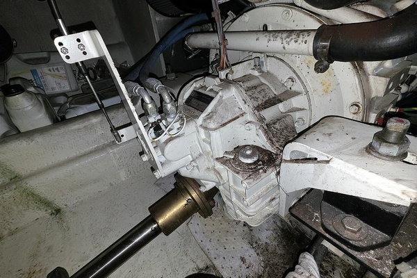 Gallivanting 40ft Bayliner Yacht For Sale