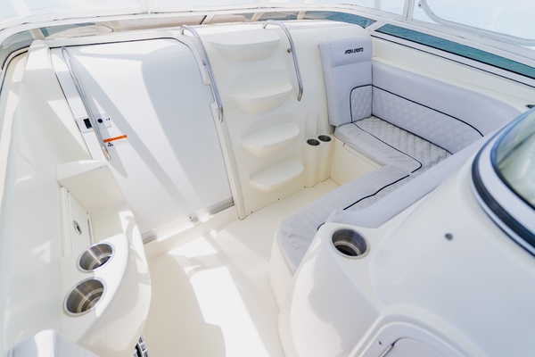 35ft Hydra Sports Yacht For Sale