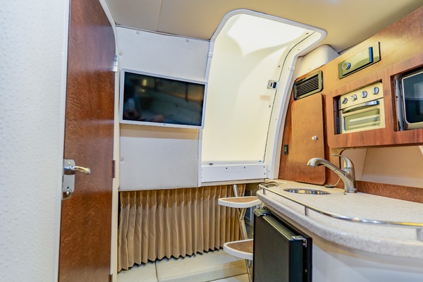 35ft Hydra Sports Yacht For Sale
