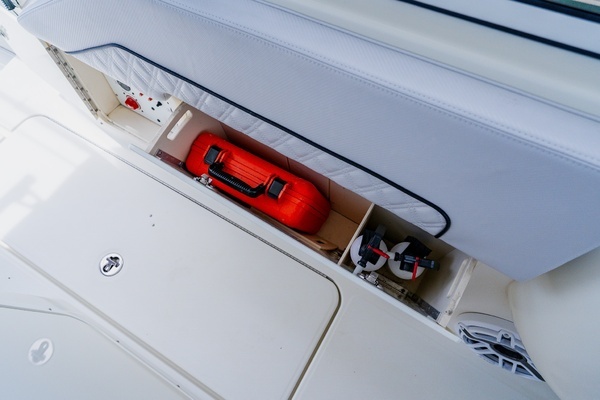 2008 Hydra-Sports 34