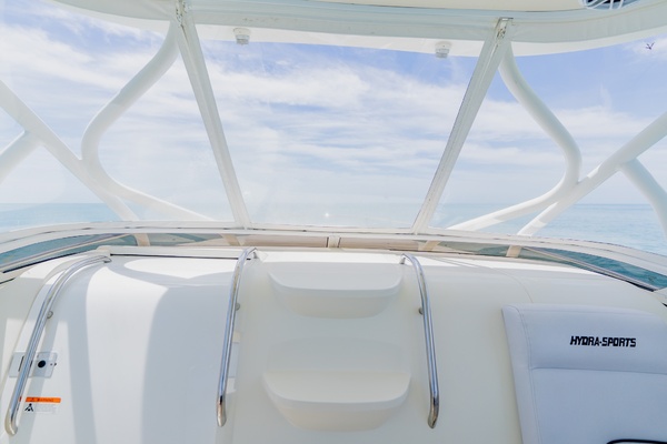 35ft Hydra Sports Yacht For Sale