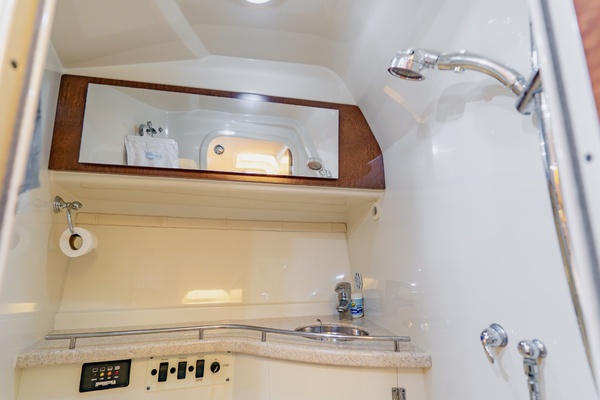 35ft Hydra Sports Yacht For Sale