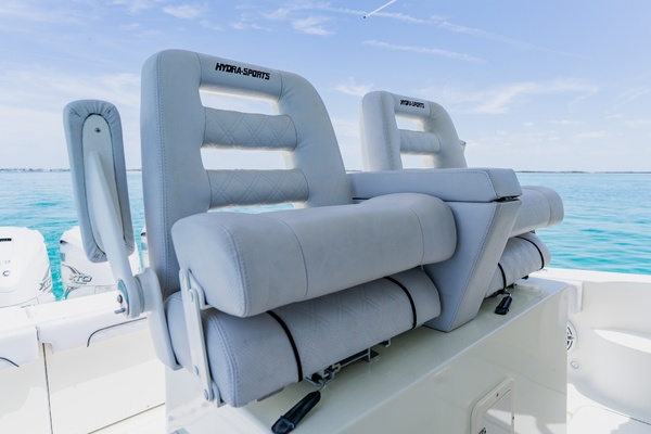 35ft Hydra Sports Yacht For Sale