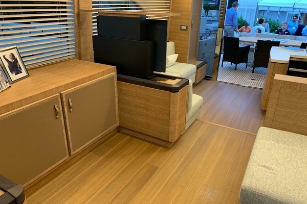 2018 Monte Carlo Yachts 65