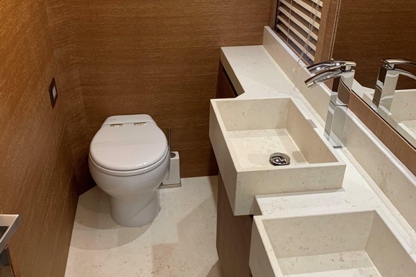 2018 Monte Carlo Yachts 65