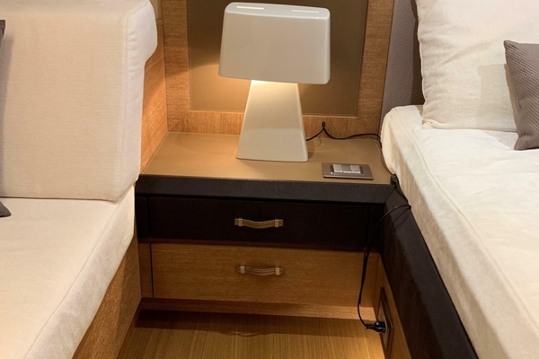 2018 Monte Carlo Yachts 65