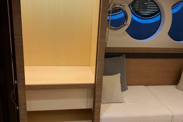 2018 Monte Carlo Yachts 65