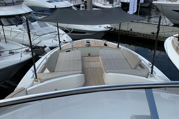2018 Monte Carlo Yachts 65