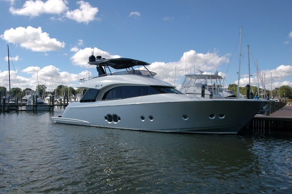 2018 Monte Carlo Yachts 65