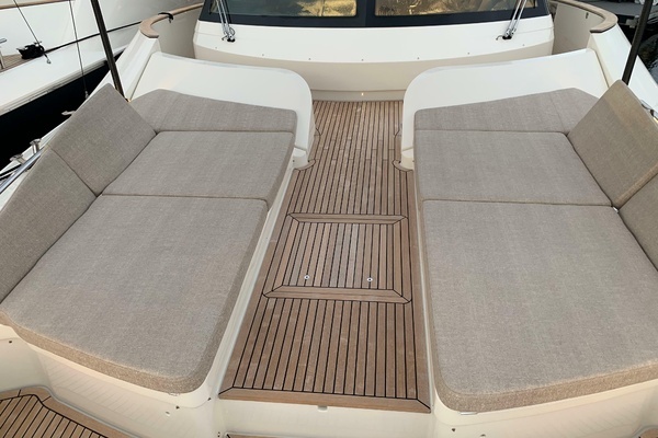 2018 Monte Carlo Yachts 65