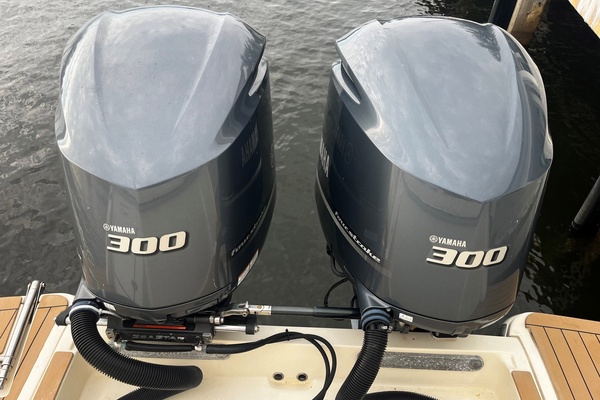 30ft Scout Yacht For Sale