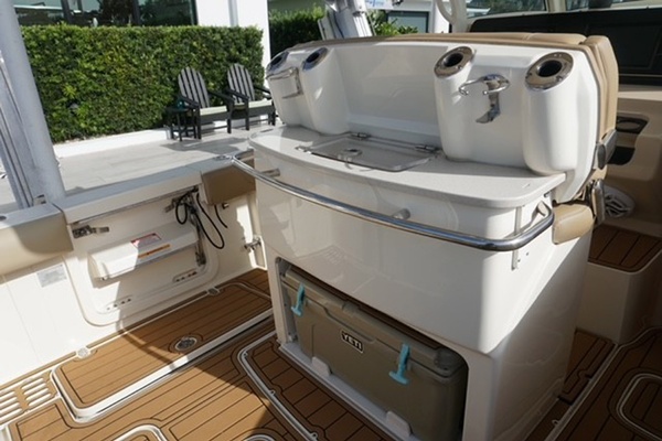 30ft Scout Yacht For Sale
