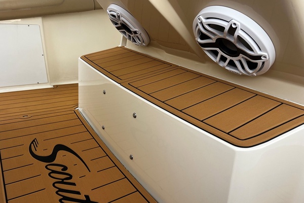 30ft Scout Yacht For Sale