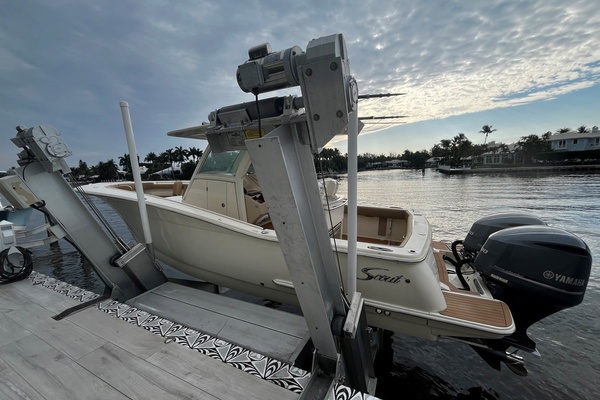 30ft Scout Yacht For Sale