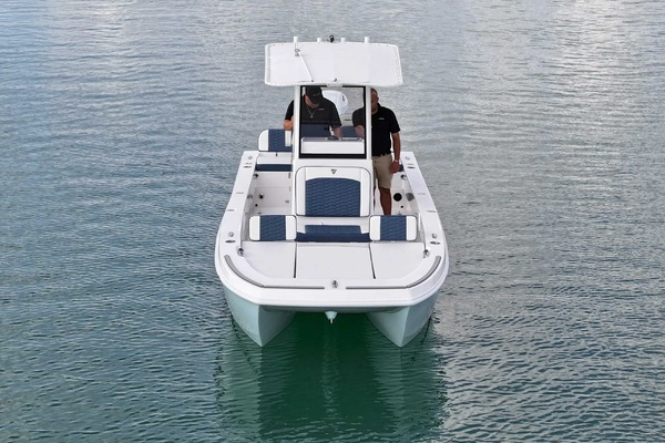 22ft Twin Vee Yacht For Sale