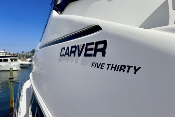 53ft Carver Yacht For Sale