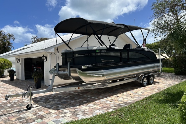 23-ft-Barletta-2023-Corsa X23UC- Stuart Florida United States  yacht for sale