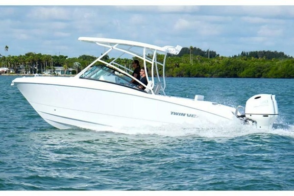 24-ft-Twin Vee-2026-240 GFX DC- Fort Lauderdale Florida United States  yacht for sale
