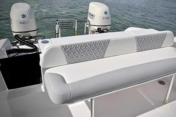 Photo of the 2026 Twin Vee 240 GFX DC