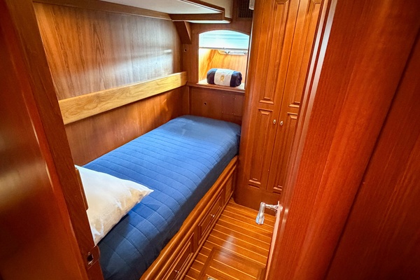 Elleon 64ft Grand Banks Yacht For Sale