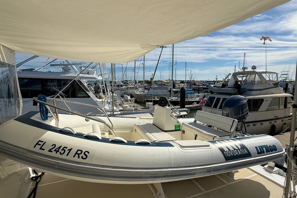 Elleon 64ft Grand Banks Yacht For Sale