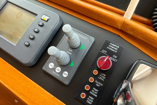 Elleon 64ft Grand Banks Yacht For Sale